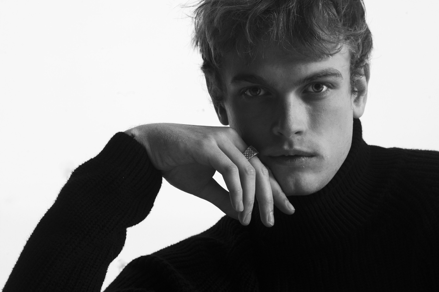 julien_schmidt_sight_management_studio_29.jpg