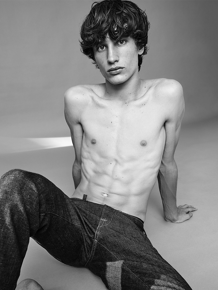 leo_navarro_sight_management_studio_8.jpg
