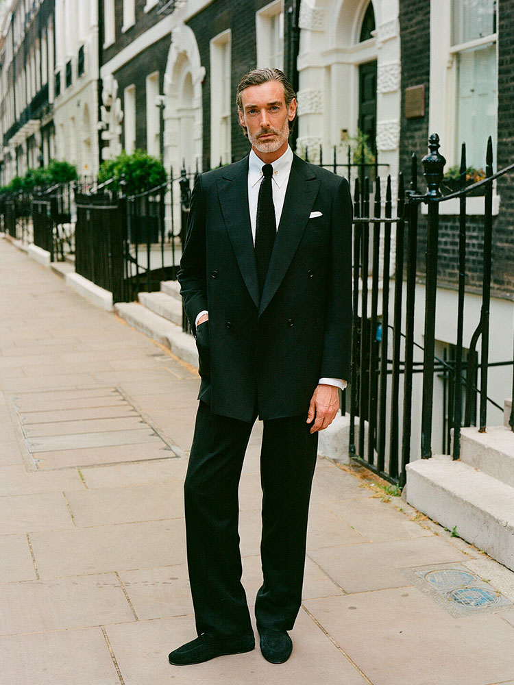 richard_sight_0001_large16968405545783e6d16b40ee7b37503f2ae6b20677.jpg