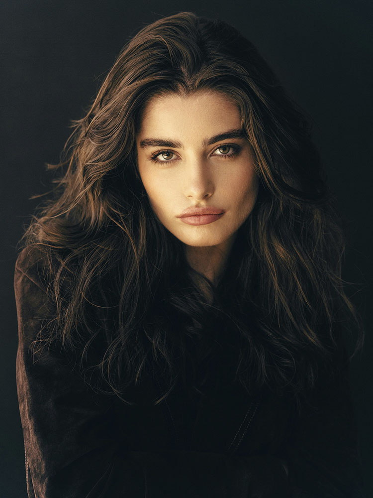 rossy_sight_0002_fondo_0014_5mariamiguelsilvamariamiguelbyricardosantos1025centralmodels.jpg
