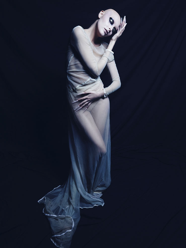 jihane_0006_nastymagazine2.jpg