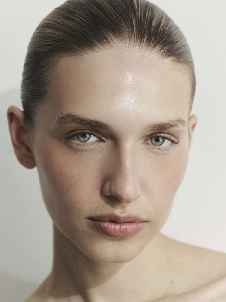 alicja_a_sight_2.jpg