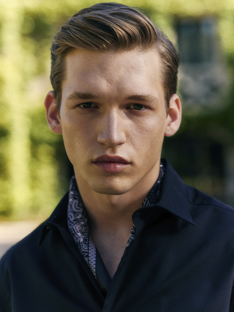 erik_w_sight_3.jpg